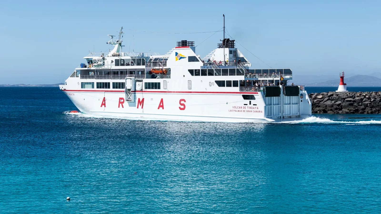 Ferry au départ de Playa Blanca vers Corralejo, entre Lanzarote et Fuerteventura
